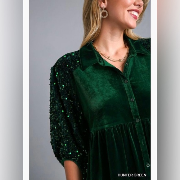 UMGEE Feminine Emerald Green Velvet Sequins Tiered Back Button Down Tunic S NWT - Picture 6 of 12